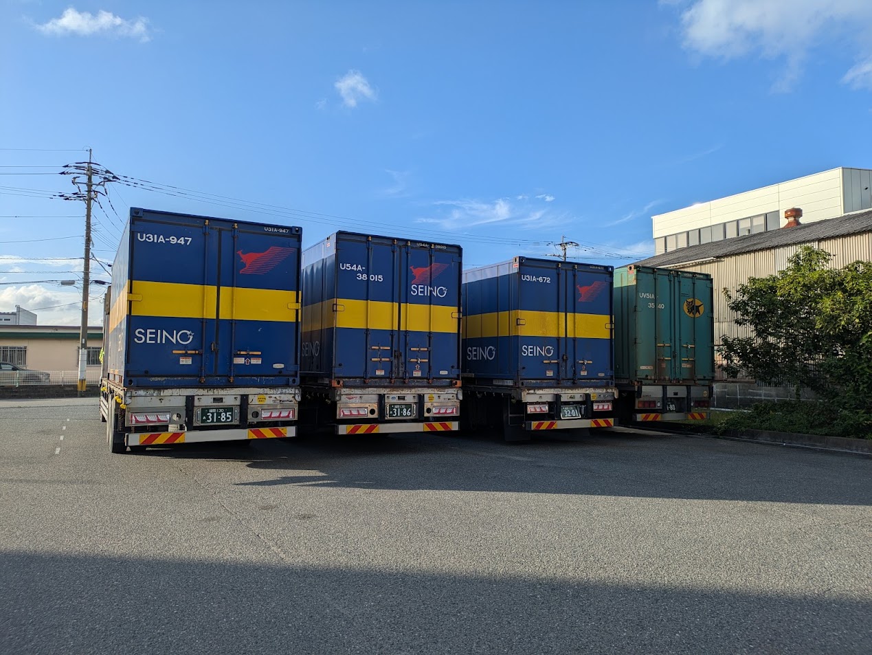 トレーラー車・コンテナ車